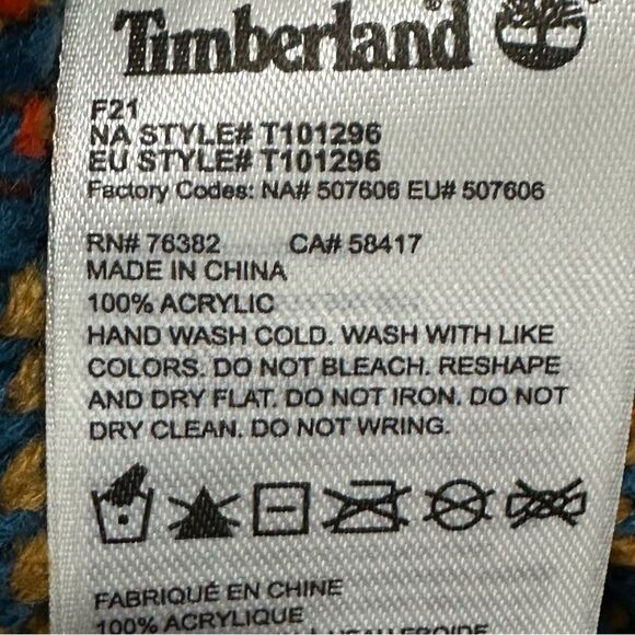 TIMBERLAND Women's Fair Isle Pom Beanie OS in Wheat Combo - Picture 5 of 6